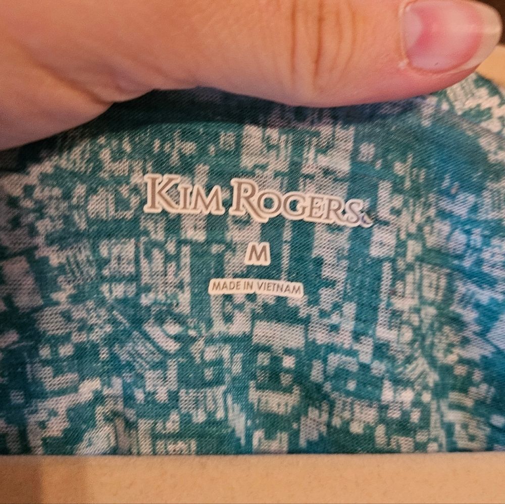 Kim Rogers Teal Mandala Short Sleeve Top Size Medium - Picture 3 of 3